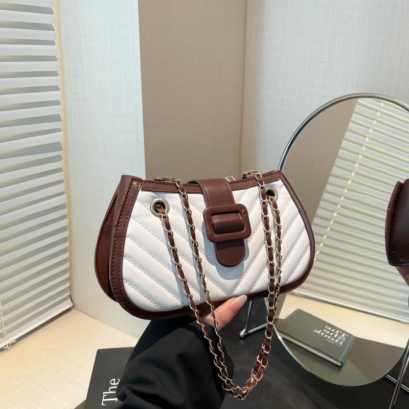 French casual underarm bag women's 2025 spring new diamond chain handbag fashionable texture shoulder bag