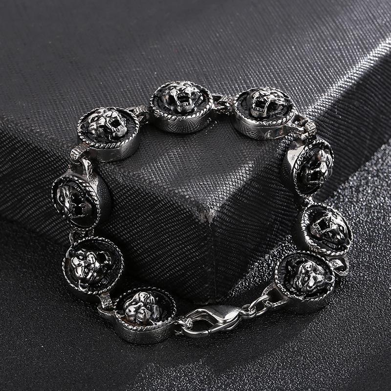 European and American Style, Domineering Hip-hop Style, Tiger Head Round Brand Titanium Steel Men's Bracelet