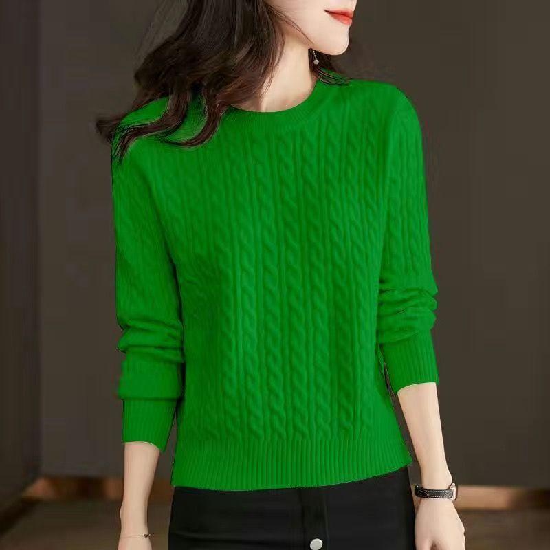 A Versatile and Fashionable Round-neck Sweater for Women In Autumn and Winter