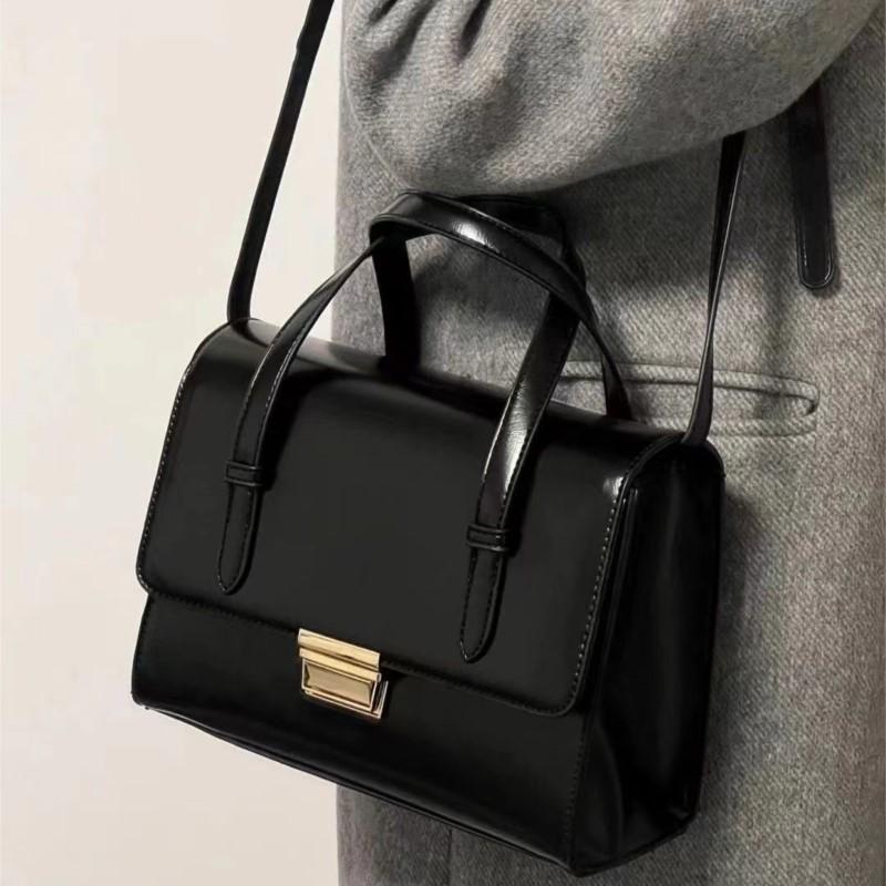 Japanese Style Retro Black Handbag Women Leather Large Capacity Business Trip Sle Briefcase Ladies Campus Literary Shoulder Bags