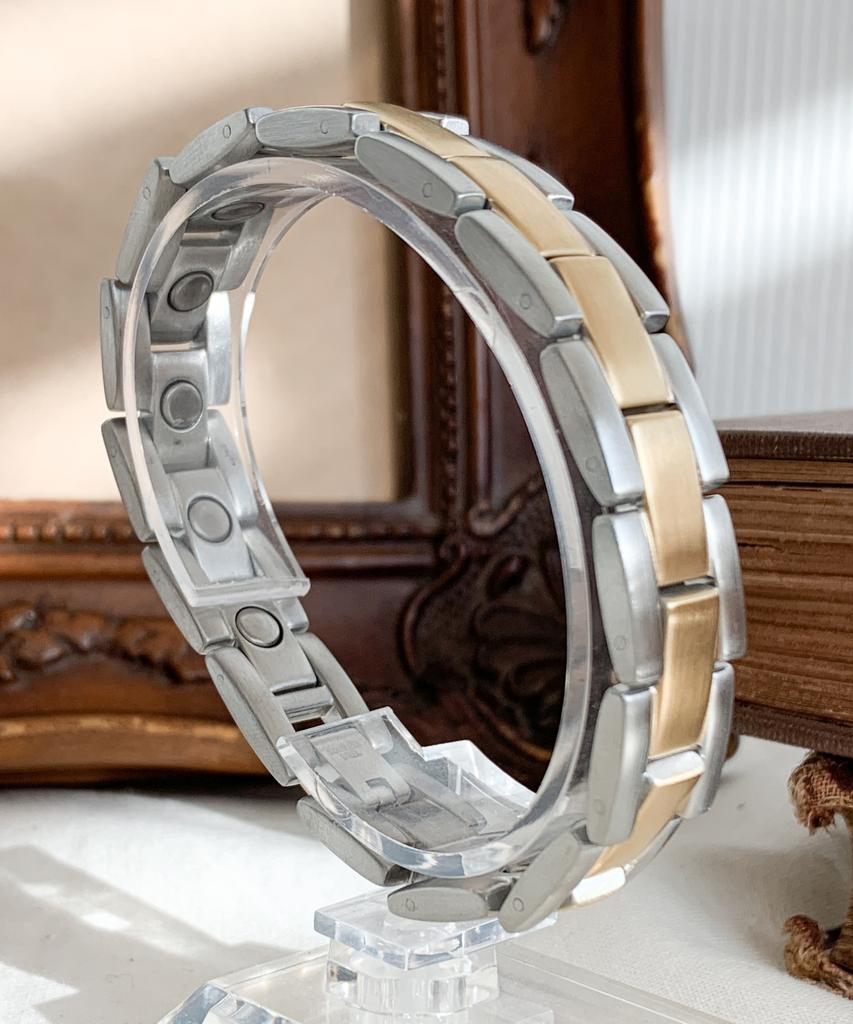 Sabona London 324 Executive Brushed Duet Magnetic Bracelet