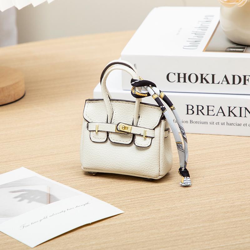 Platynowa Mini Zawieszka Portmonetka na Monety i Etui na Klucze - Kreatywna, Urocza Zawieszka