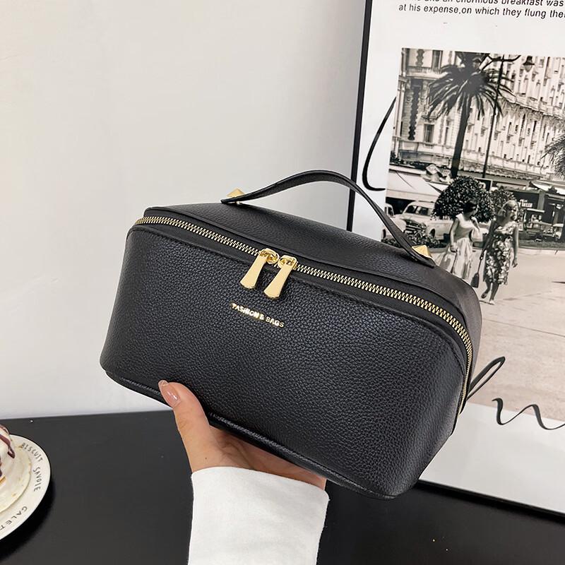 OEING Lychee Pattern Portable Cosmetic Bag