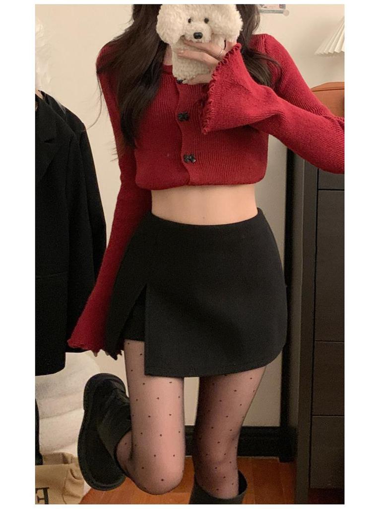 2026 Spicy Girl High-Waisted Winter A-line Mini Skirt: Slimming, Anti-Exposure, Hip-Hugging Slit Design