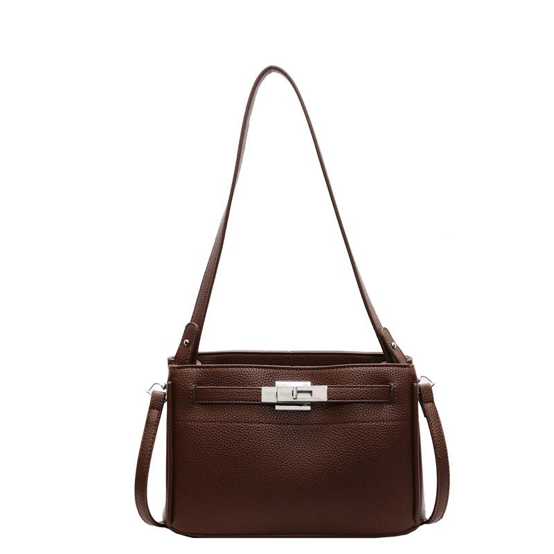 Large Capacity New Casual Shoulder Messenger Bag Fashionable Versatile Commuter Bag