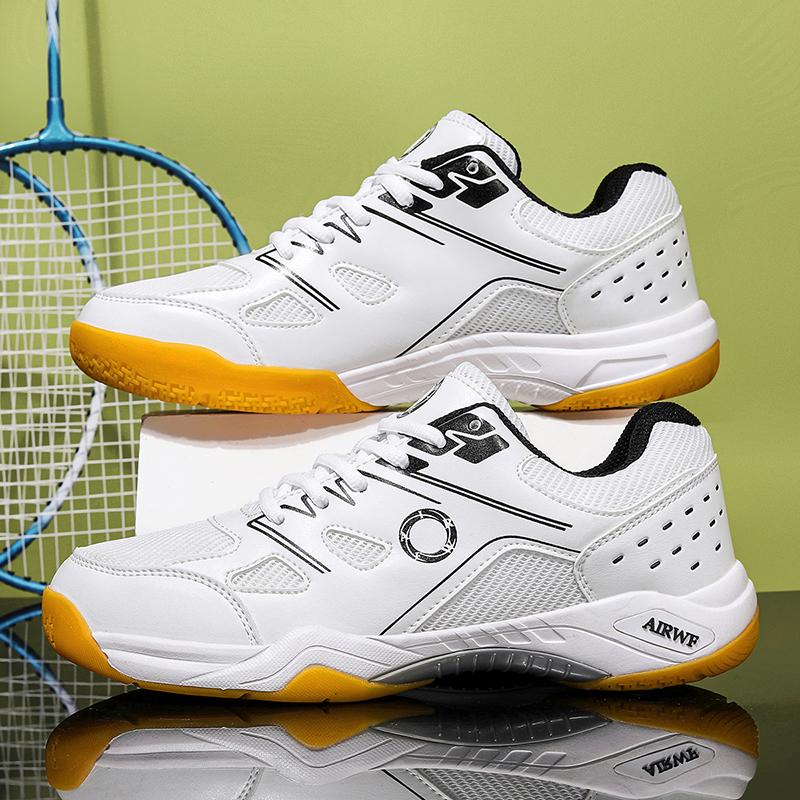 

Hot Selling Badminton Shoes Fashion Outdoor Anti Slip Wear-resistant Training Shoes Men Sneakers Comfort Lace Up Tennis Shoes 39