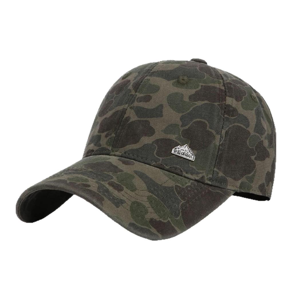Retro Unisex Camouflage Baseball Cap - Soft Brim Sun Protection, Trendy Outdoor Workwear Style.