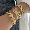 Vintage Punk Seestern Edelstahl Breites Manschettenarmband für Damen Vergoldet Muschel Geometrisches Armband Ästhetischer Schmuck Geschenk