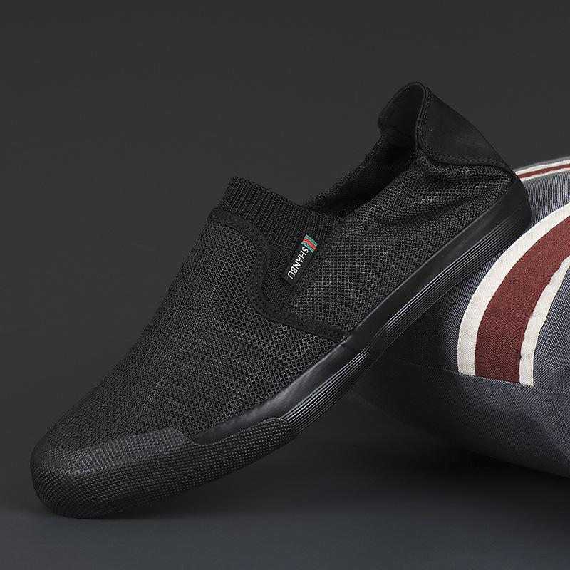 New Spring Mesh Breathable and Lightweight Men's Shoes Casual Shoes Soft Sole Slip-On Fashion for Men Sneakers Men