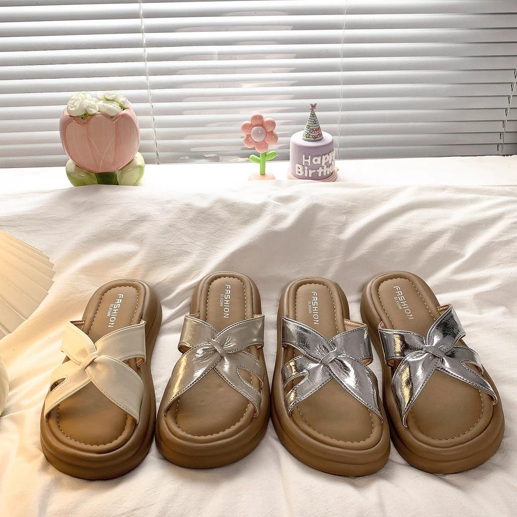 Thick-bottomed Cool Slippers Women's Summer Outer Wear 2025 New Versatile Fashion Cross Fairy with Skirt Beach One-word Slippers