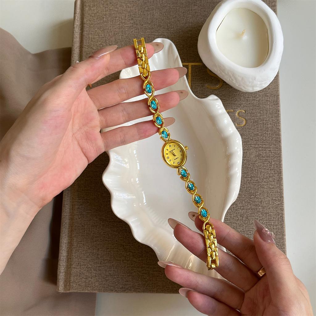 Chiste Vintage Chain Exquisite Niche Fashion Women'S Watch Watch Women'S Wheat Ear Strap Simple Dial