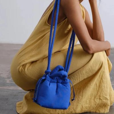 Mode kleine Puffer Einkaufstasche Designer gepolsterte Frauen Schultertaschen Nylon Daunen Baumwolle Umhängetasche Mini Lady Handtaschen