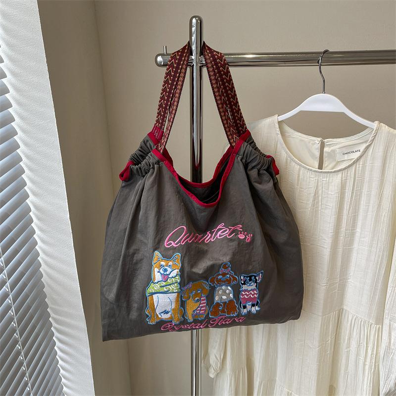 Cartoon Cute Embroidered Bag Women's Spring and Autumn Shopping Bag Casual Portable Shoulder Bag Simple Commuting Versatile Large Capacity