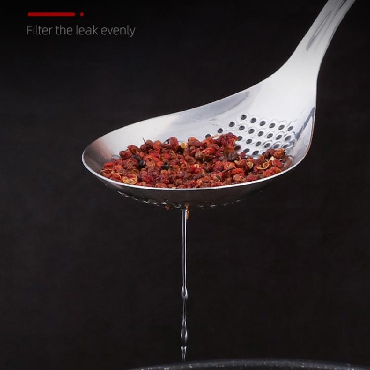 Household Dumplings Ladle Long Handle Pepper Colander Heavy Duty Food Strainer Spoon for Frying & Cooking