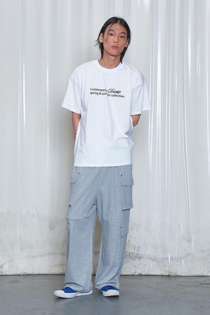 DEINET Contemporary T-Shirt In White