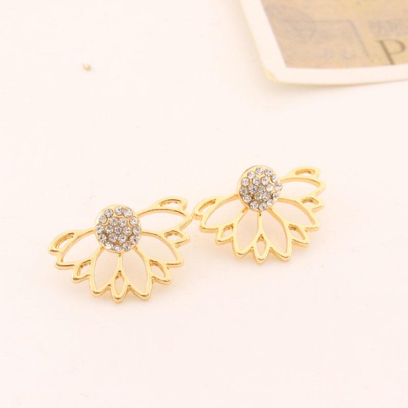 Korean Style Rhinestone Crystal Fan-Shaped Flower Stud Earrings