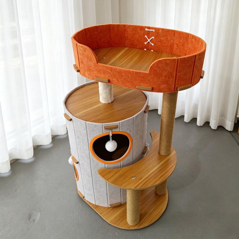 Multi-Level Cat Tree with Closed Cat Bed and Sisal Scratch Board, Insulated Tree House for Winter, Indoor Pet Furniture