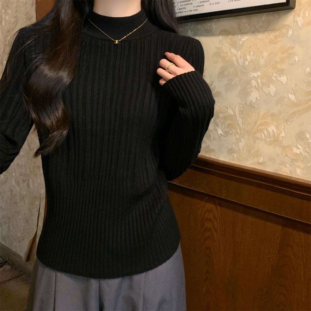 

Простой свитер с полуворотником женский осенне-зимний приталенный с полосками под мышками трикотажная базовая рубашка с длинными рукавами топ спереди на плече L чёрный