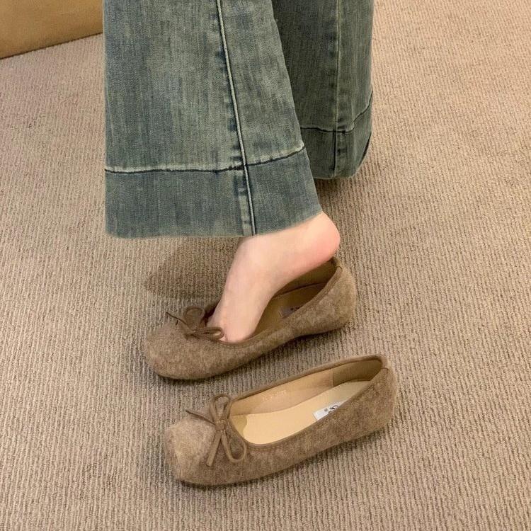 French Retro Ballet Flat Bottom Shallow Mouth Single Shoes Women's New Woolen Soft Sole Doudou Shoes One Pedal Ladyshoes