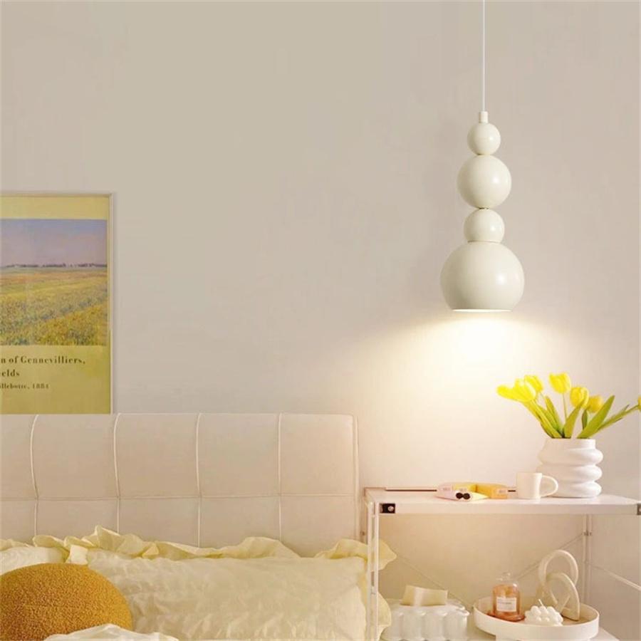 Nordic Iron Globe Ball LED Pendant Lights White Globe Pendant Lamp Dining Room Kitchen Restaurant Hanging Lamp Suspension decor