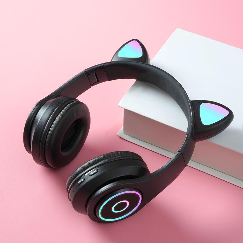 Cat Ear Luminous Wireless Bluetooth Headset B39A