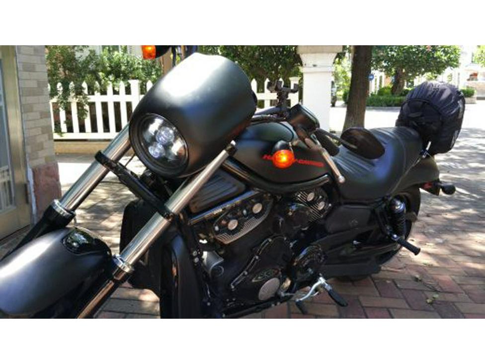 5.75" LED Motorcycle Headlight for Harley 883x48 Dyna - 40W High/Low Beam