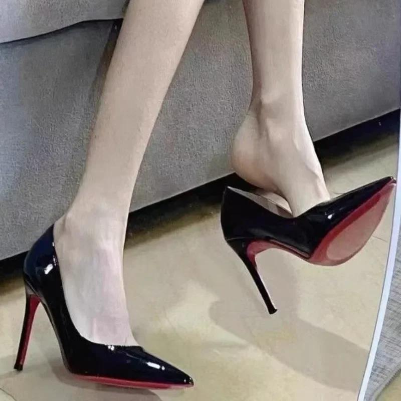 Autumn New 2024 Black Patent Leather Pointed Toe Red Rubber Sole Women's High Heels Party Shoes Sexy Women's Dress Stilettos