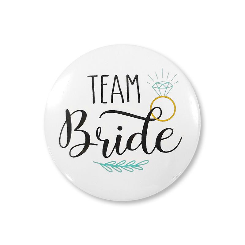 

Команда Нареченої Бляшаний Значок для Дівич-вечора - 58мм Святкова Прикраса One Size