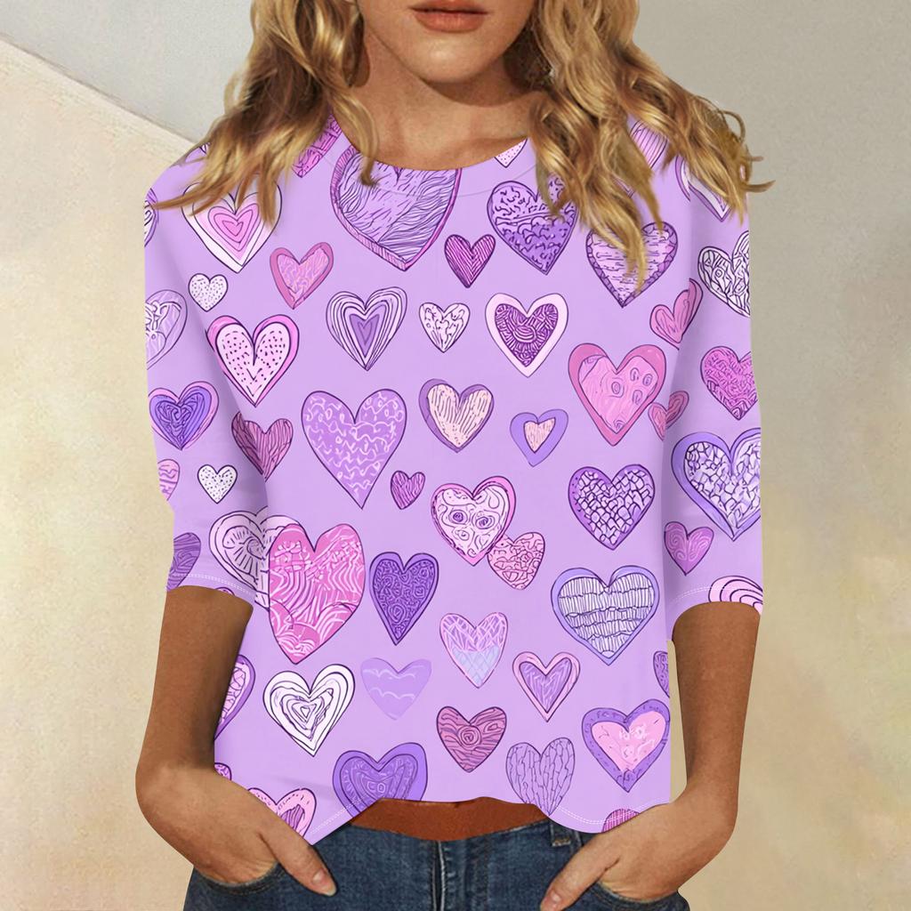 Women's Fashionable Casual Three,quarter Sleeve Heart,shaped Printed Round,neck Top