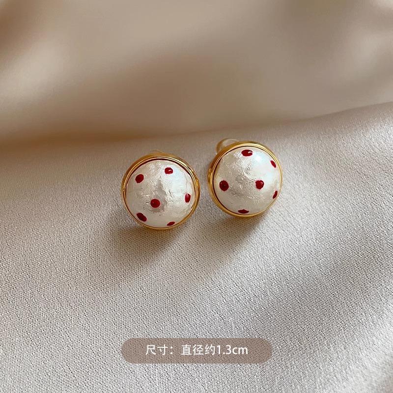 Hemisphere Red Polka Dot Pearl Stud Earrings Fashion Simple Earrings Natal Year Earrings