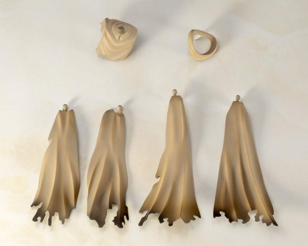 KOTOBUKIYA Modeling Support Goods Dress Up Parts Crash Cloak Total Length 140mm Plastic Model M.S.G Approx. Non-Scale