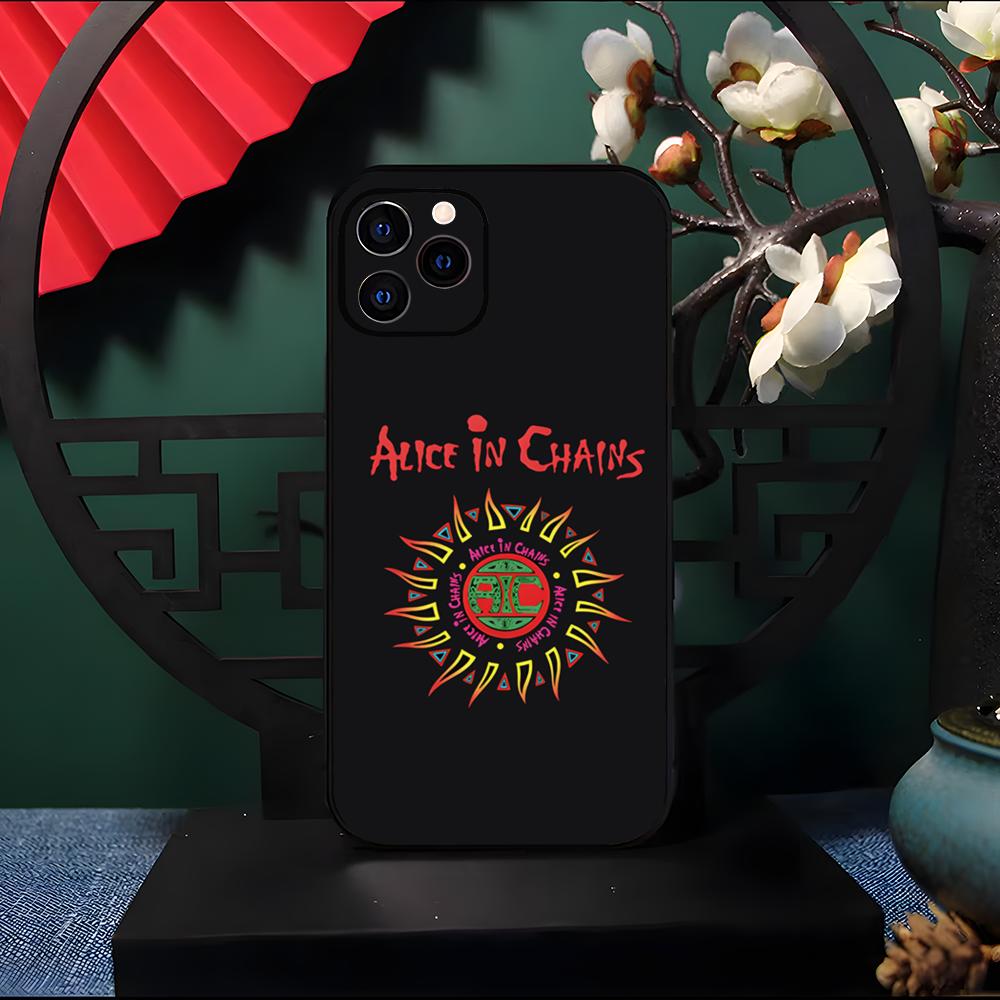 

Retro Band Alice In Chains Phone Case For IPhone 17 Pro Max 16 15 14 Pro Max 13 11 Air Plus Silicone Cover iPhone 16 Pro