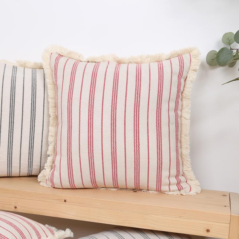 1Pc Striped Jacquard Throw Pillow Case, Retro Geometric Cushion Case with Tassels, Room Decor Party Decor, No Pillow Insert