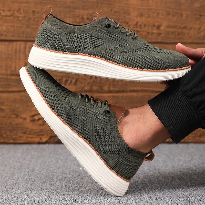 New Men's Classic Walking Shoes Summer Knitted Mesh Breathable Flat Shoes Lightweight Soft Sole Solid Color Lace Up Casual Shoes