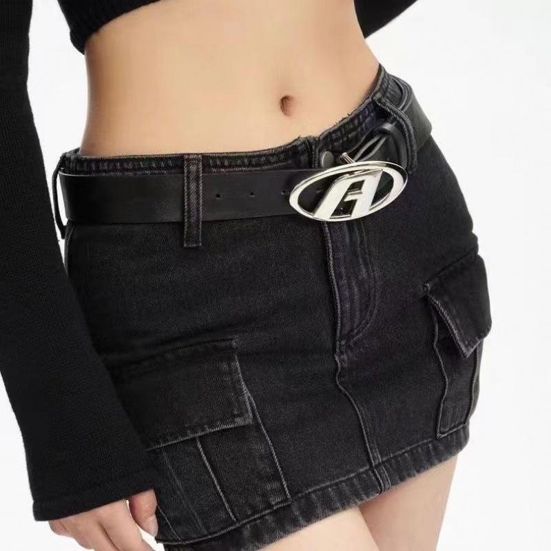A Stylish Letter Belt For Fashion Forward Men And Women Essential Accessory Outfits For