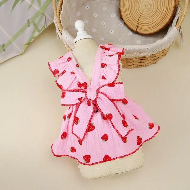 

Pet Strawberry Dress Summer Dog Clothes Luxury Dog Vest Suspender Skirt Cat Cooling Shirt Bichon Chihuahua Clothing Dog Outfits XS（old） рожевий