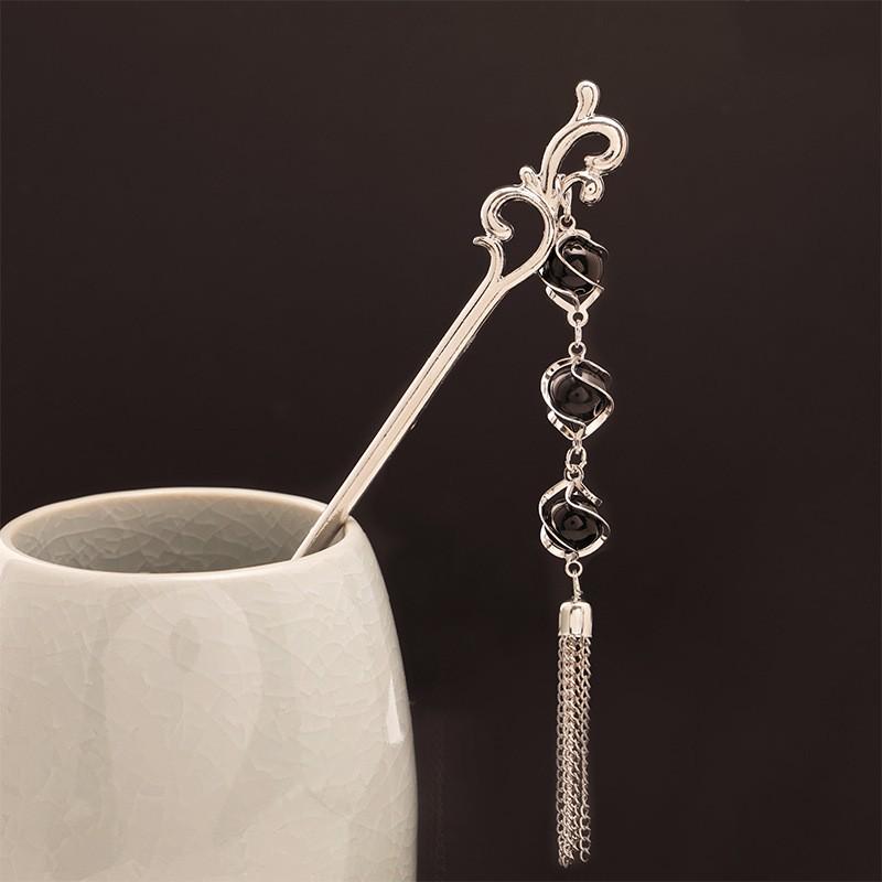 Tassel Flower Hairpin: Elegant Chinese Style Hanfu & Qipao Hair Accessory for Women