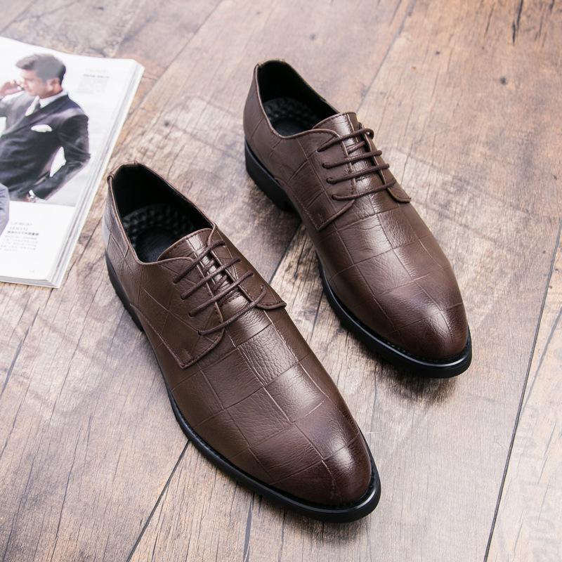 

Amazon men s shoes Korean version casual retro leather shoes fashion trend youth board shoes hairstylist with pants 44 коричневий