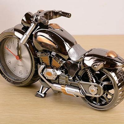 Domácí doplňky Wujin stříkaný motocyklový budík Retro sedlové hodiny