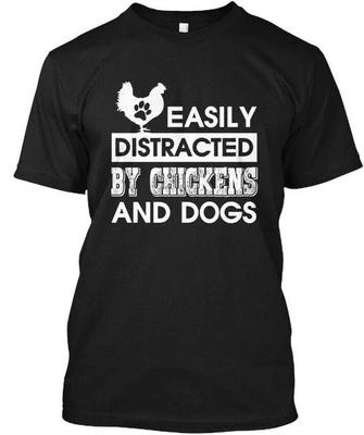 T-shirt Facilement Distrait Par le Poulet Et les Chiens Fabriqué aux États-Unis Tailles S à 5XL