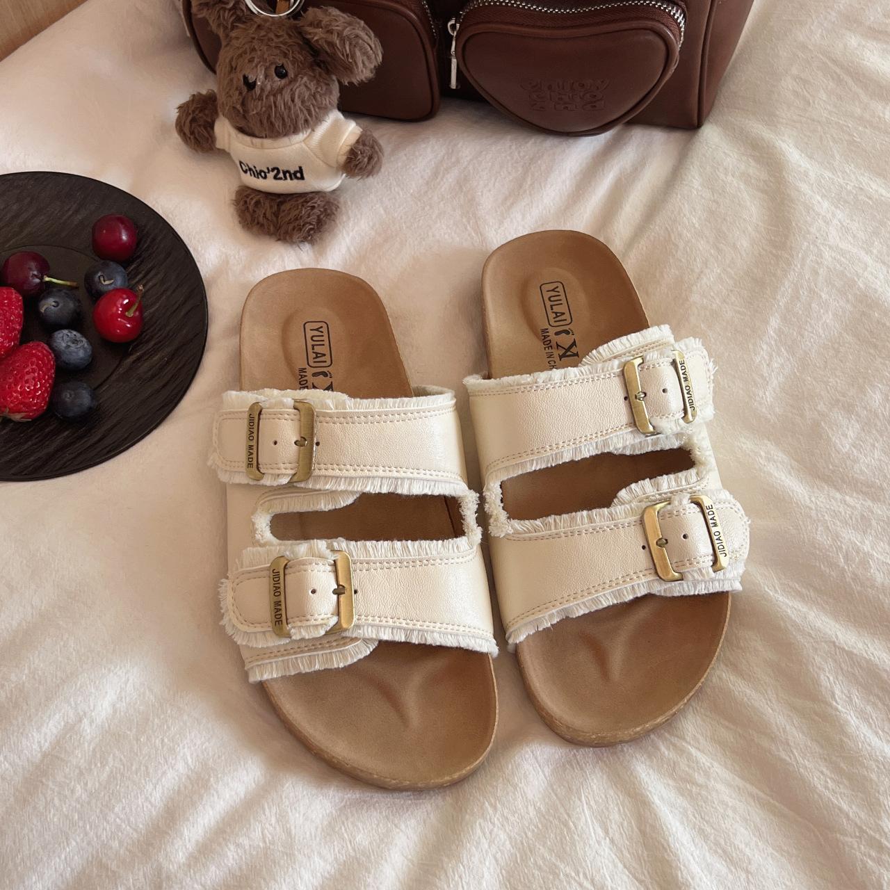 

Thick-soled slippers women s fashion outer wear 2025 summer new retro casual double belt buckle one-word cool slippers 40