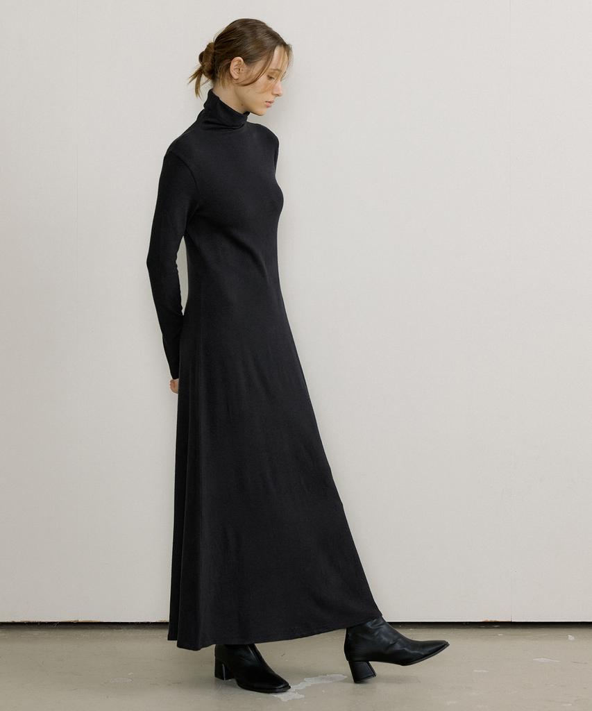 Otte Turtle Neck Maxi Jersey Ops_2Color