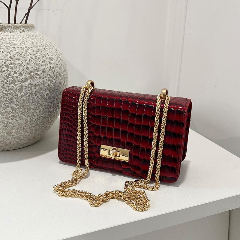 High Sense Fashion Temperament Small Square Bag Summer New Light Luxury Trend Chain Shoulder Messenger Bag Women