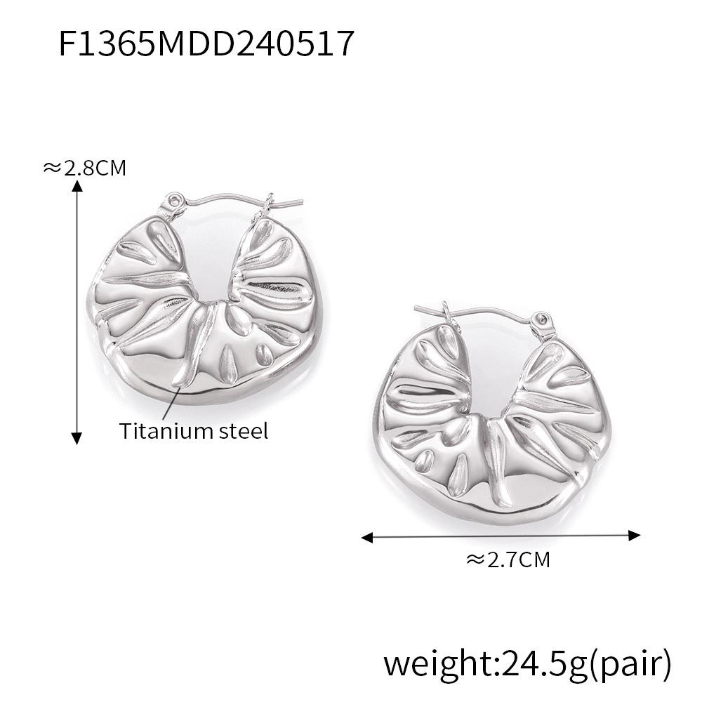 Versatile Irregular Pleated Earrings: European & American Design, Niche Titanium Steel Studs for Women.