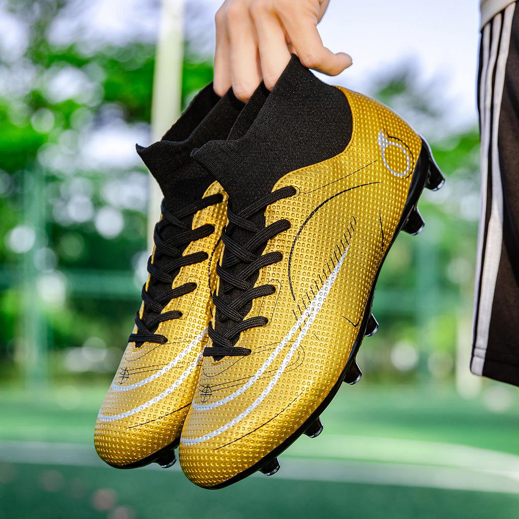 New High-Top Football Shoes, Long Nails, Broken Nails, Boys And Girls Game Training, Football Shoes, Straight Hair