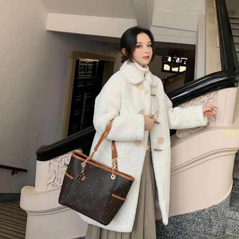 

Новая женская сумка с Микки Маусом, высокое качество, большая вместительная сумка на плечо, модная трендовая многофункциональная сумка для хранения