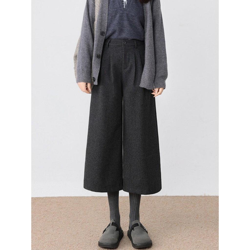Women's Plus Size Dark Grey Wool-Blend Straight Leg Cropped Pants - Loose, Casual, Petite, Thickened for Spring & Autumn