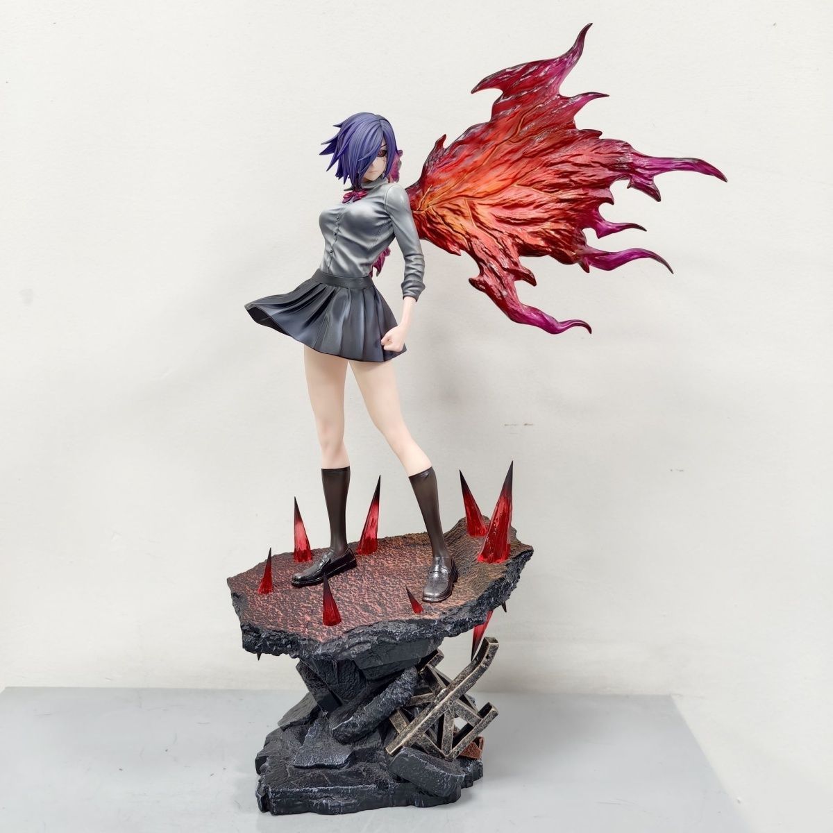 

In Stock Tokyo Valkyrie Kirishima DongXiang 11.81inch/30cm Anime Cannibalism Wings Double-headed Mask PVC Battle Playthings Gifts