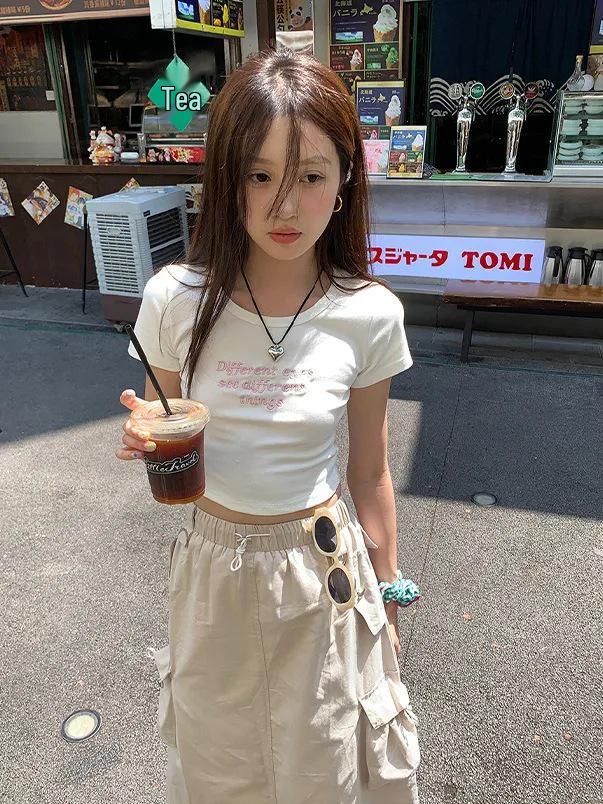 

Summer Sweet Slimming Embroidered Cotton T-shirt for Women Large белый