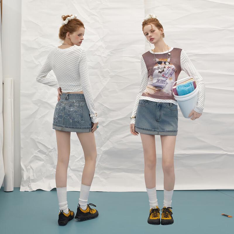 UNIFREE 2026 Spring Korean Style Distressed Denim Mini Skirt with Rhinestones